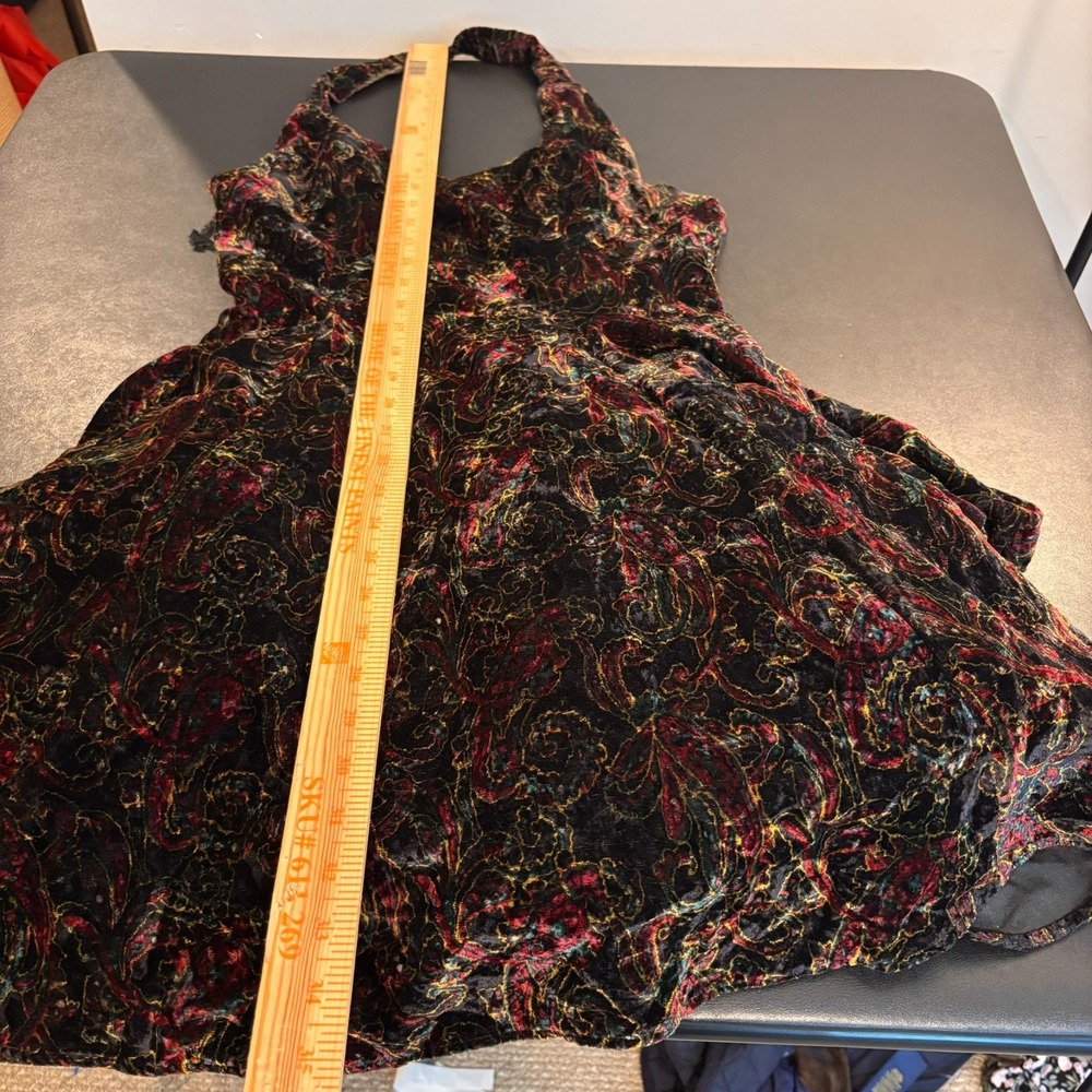 Masquerade VGT Y2K Velvet Floral Halter Sweetheart Neck Mini Dress Flare SZ 9 - Picture 9 of 11